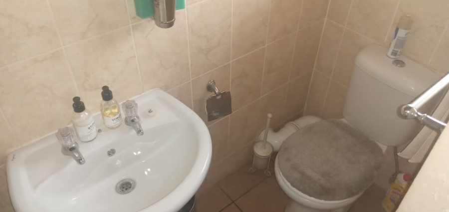To Let 2 Bedroom Property for Rent in Baillie Park North West